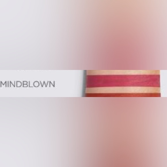 NWT Tom Ford | Liquid Lip Luxe Matte in Mind blown - Picture 3 of 3